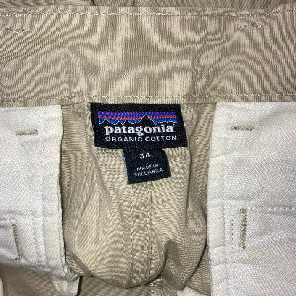 PATAGONIA Men’s 34 Stand Up Beige Organic Cotton Flat Front Shorts 9.5” Inseam - Picture 4 of 12